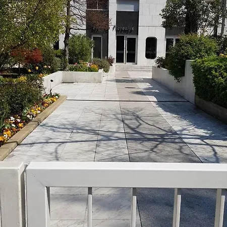 Апартаменты Guestready - Cosy Flat With Panoramic Views Париж